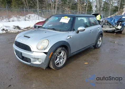 2008 Mini Cooper S z USA, uszkodzony, nr VIN WMWMF73578TV33020
